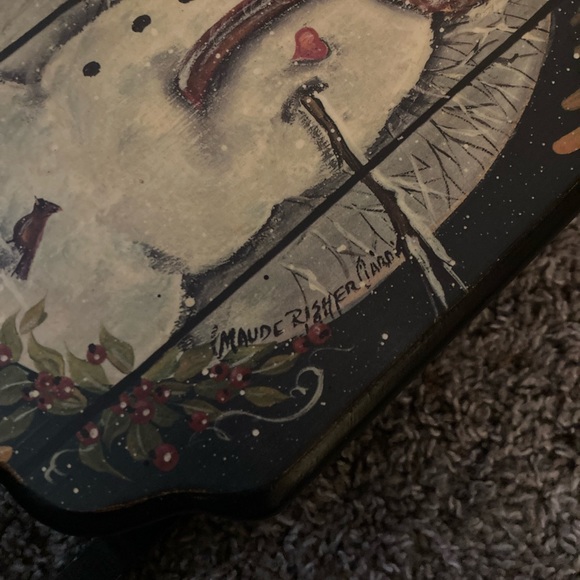 Christmas Sled Decoration: Snowman with a heart! - Picture 3 of 4